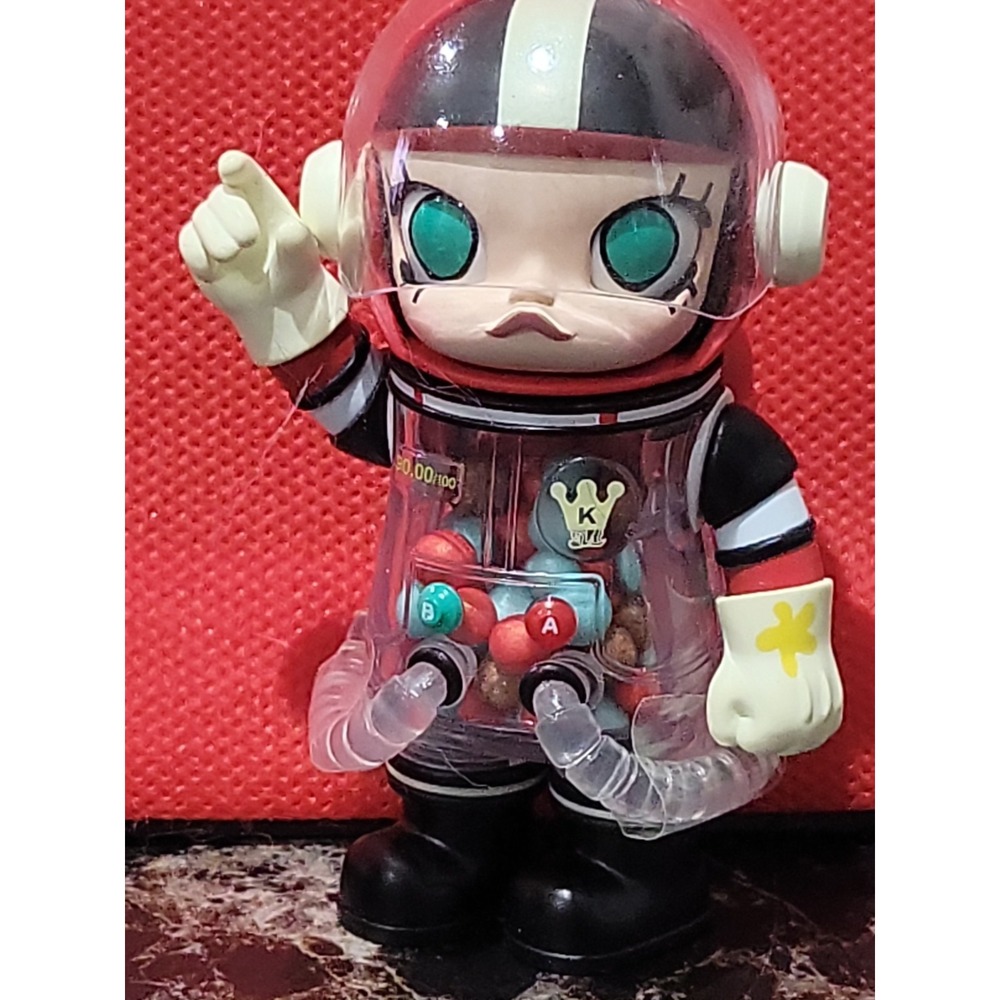 POP MART 100% Mega Space Molly Series 3 Confirmed Figure Toy Doll - Graffiti